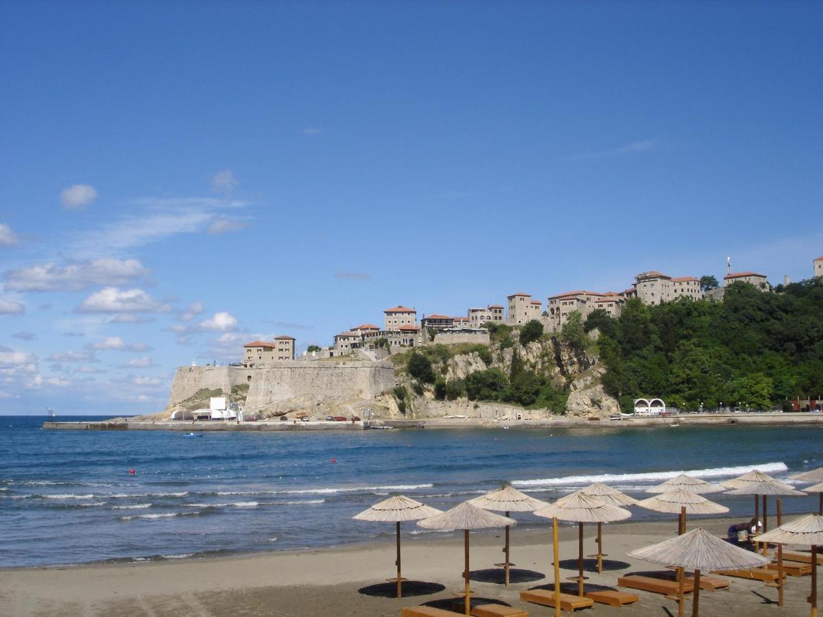 Hoxha Rooms Ulcinj Exterior photo